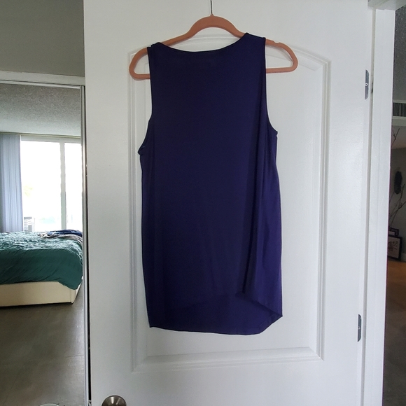 Top - Picture 4 of 6